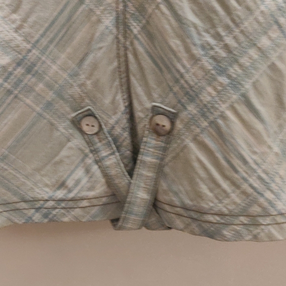 Green Skirt, made in Germany 🦋 - Picture 5 of 10